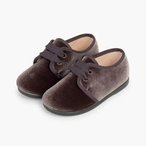 Pisamonas Sapatos De Veludo Atacadores Gorgorao New
